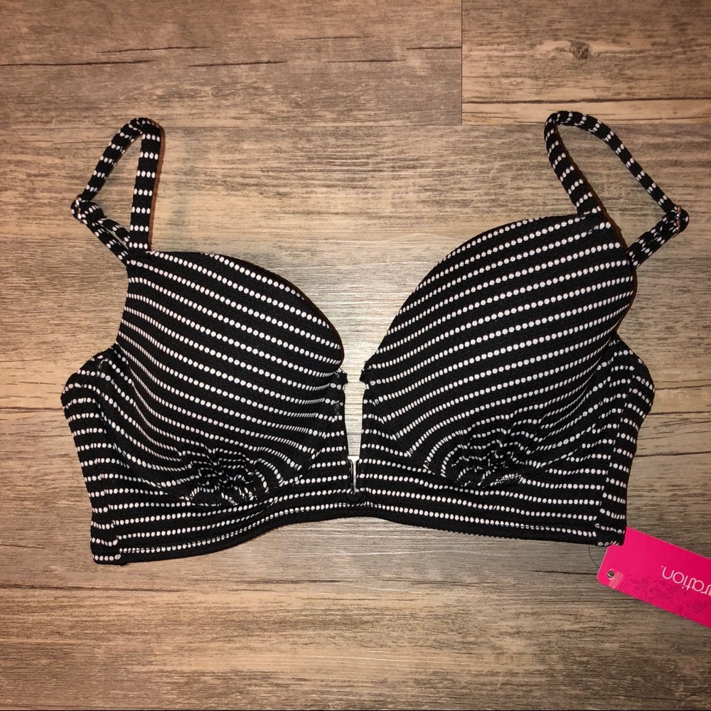 NWT Bikini Top
